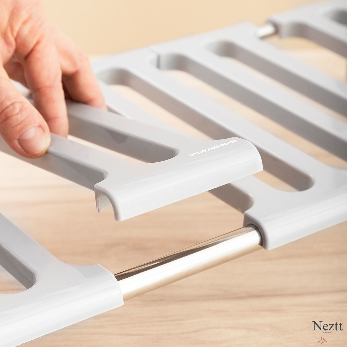 V9HAAD94BD053F824FD16C3418319E9FE80R5256437P6